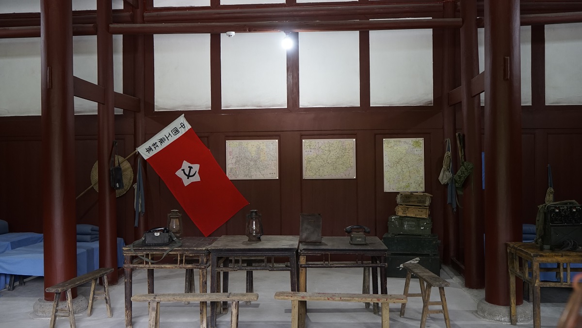 7红军总司令部旧址内景1(1).jpg